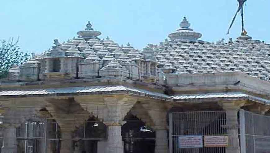 Mahudi-Jain-Temple