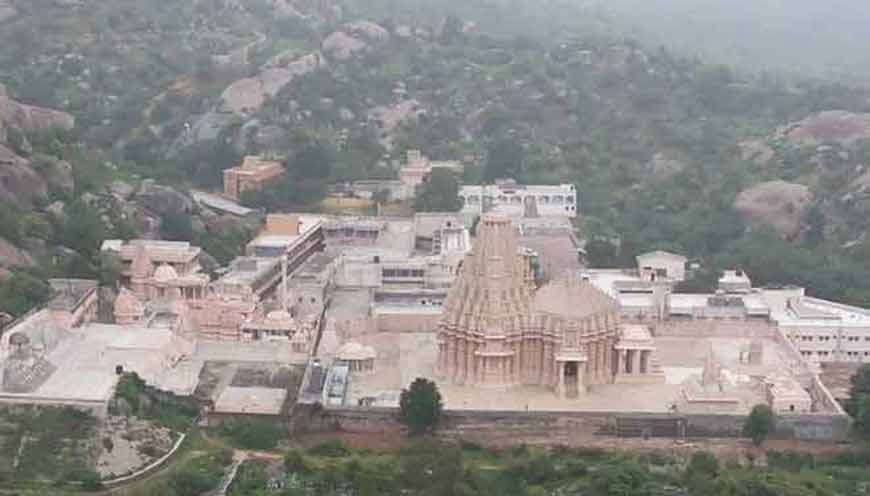 Taranga-Hill-Jain-Mandir